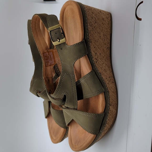 Clarks Sabina Sling Back Suede Cork Wedge Sandals Women's US Size 9.5 - Picture 1 of 7